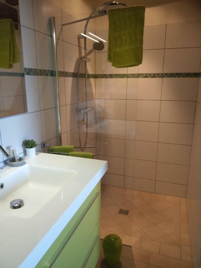 Bed and Breakfast Le Grangeon Cruis Екстер'єр фото
